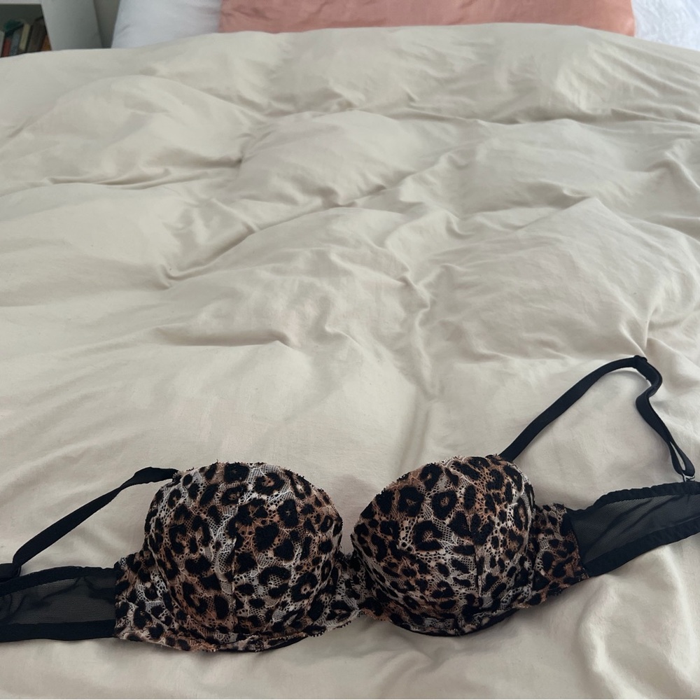 Victoria secret Pink bombshell bra